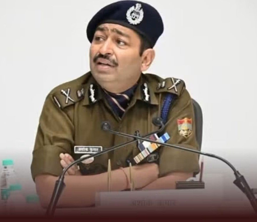 पूर्व DGP अशोक कुमार को हाईकोर्ट में देना पड़ा इस्तीफे का भरोसा, 3 हफ्ते में छोड़ेंगे VC पद